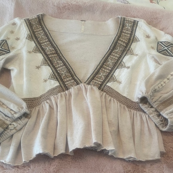 Free People Tops - Free People Cream Embroidered V-Neck Peplum Tunic